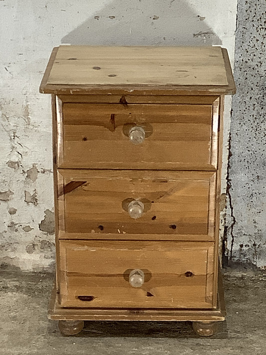 1980,s Varnished Pine 3 Drawer Wooden Pine Bedside Cupboard 2'1"H 1'5" W