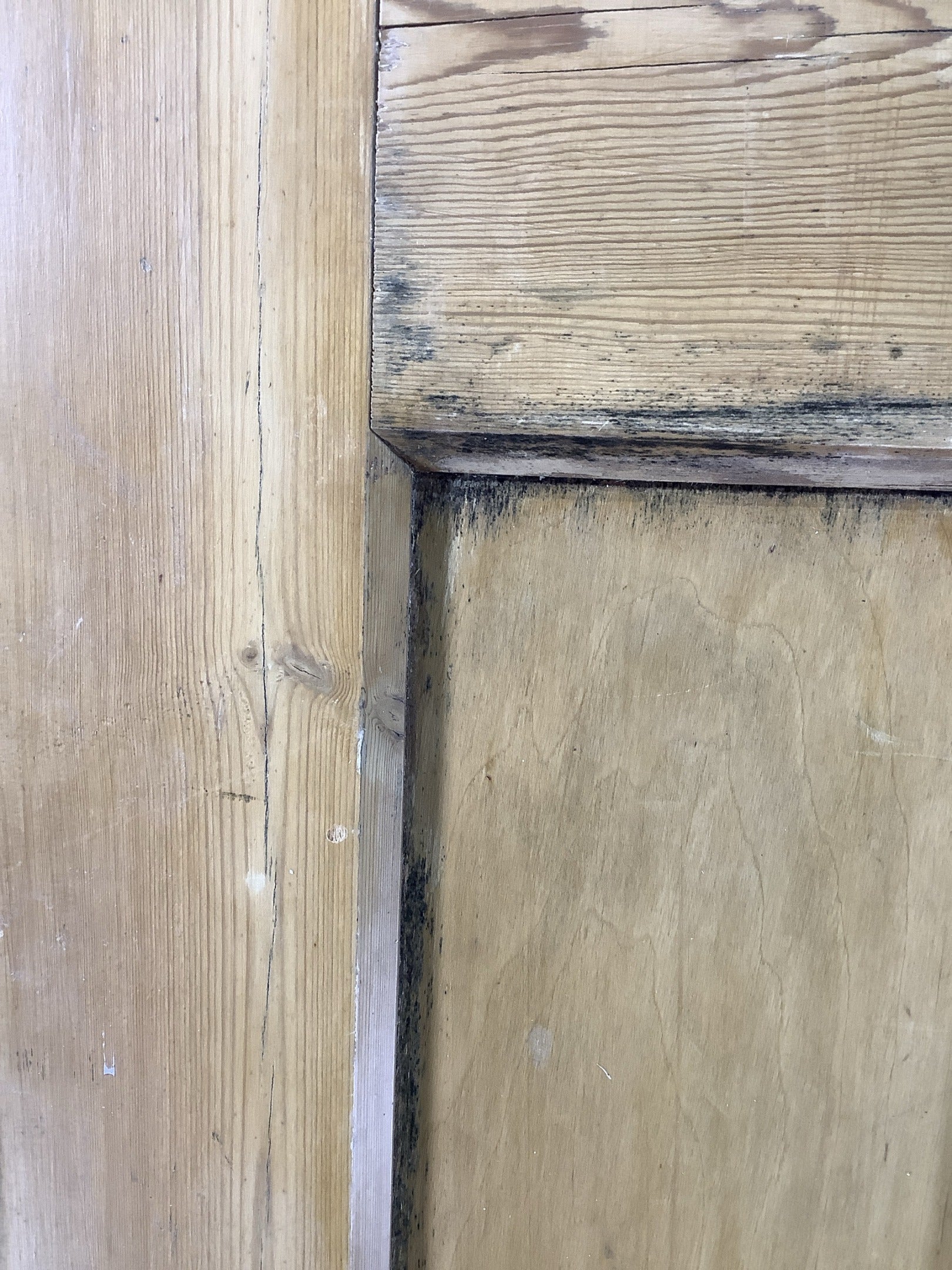 11th Pic 1930s Internal Varnished  Pine Reclaimed Door