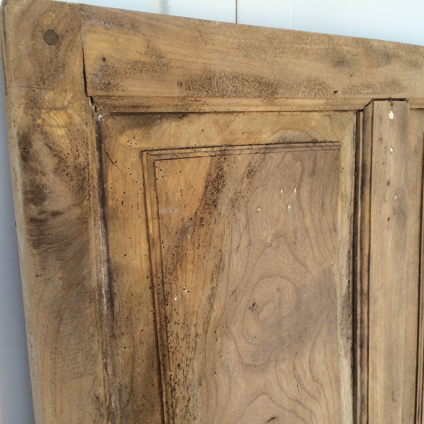 32 1/2“x72 1/4” Unusual Reclaimed Rustic 4 Raised Panel Stripped Elm Door