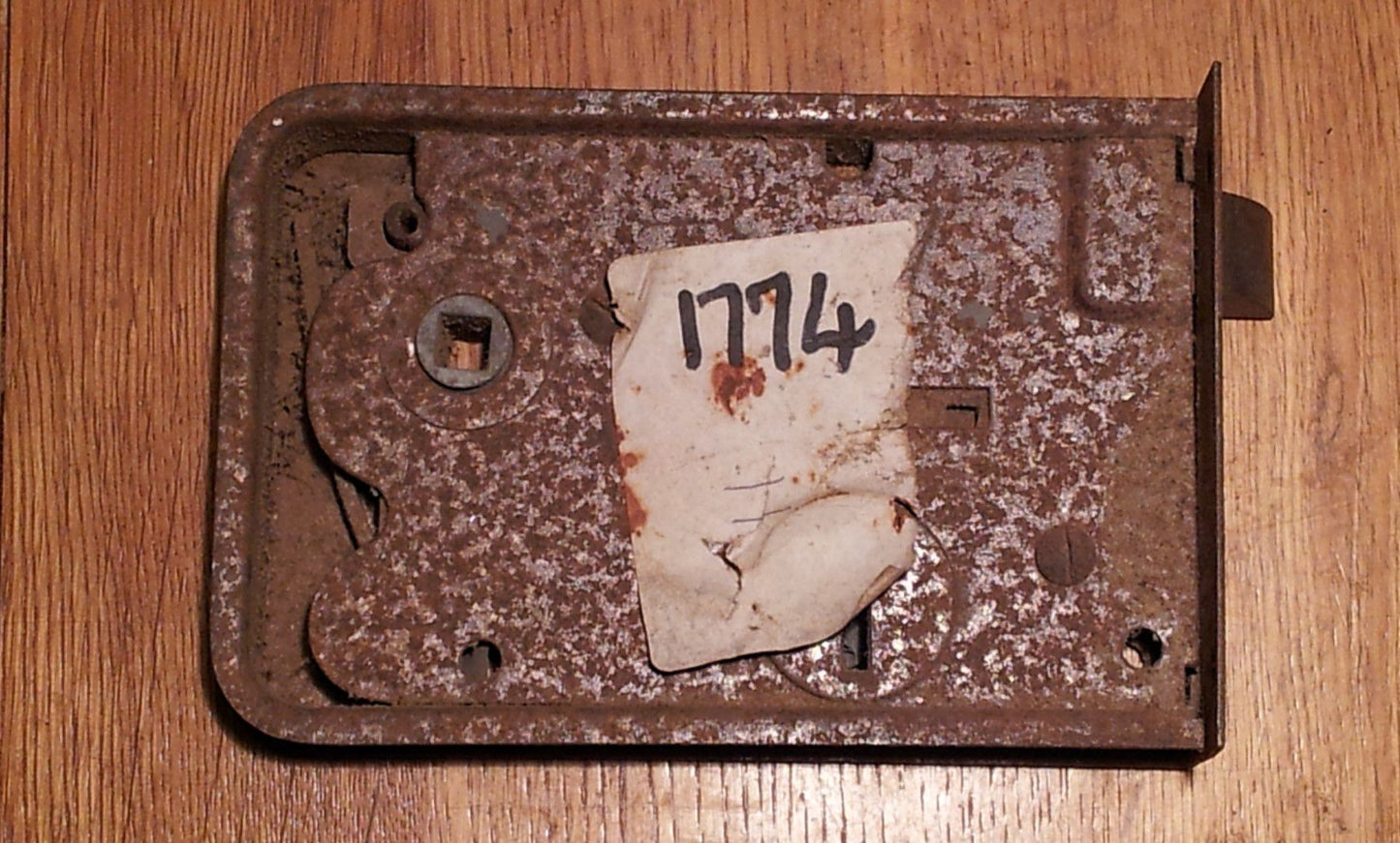 Reclaimed Vintage Left Hand Old Rusty Door Rim Lock 6x4