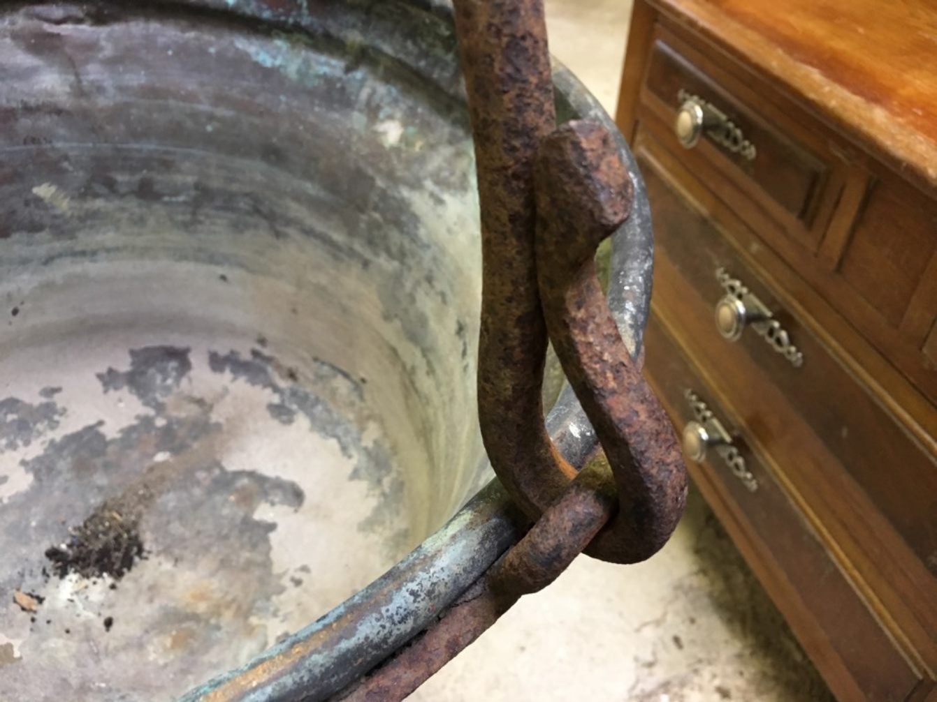 Interesting Victorian Large Copper Fire Hanging Cooking Pot 18¼” Diameter