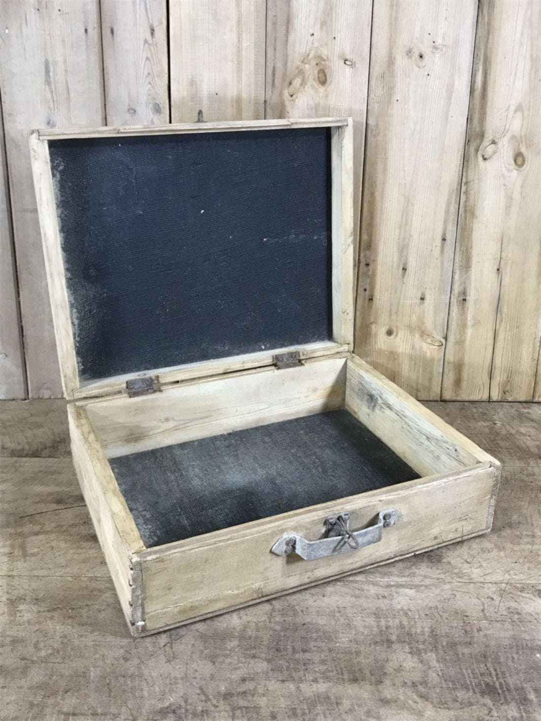 Reclaimed Old Pine Storage Box Chest 6 1/8x19 1//4x15 1/4"