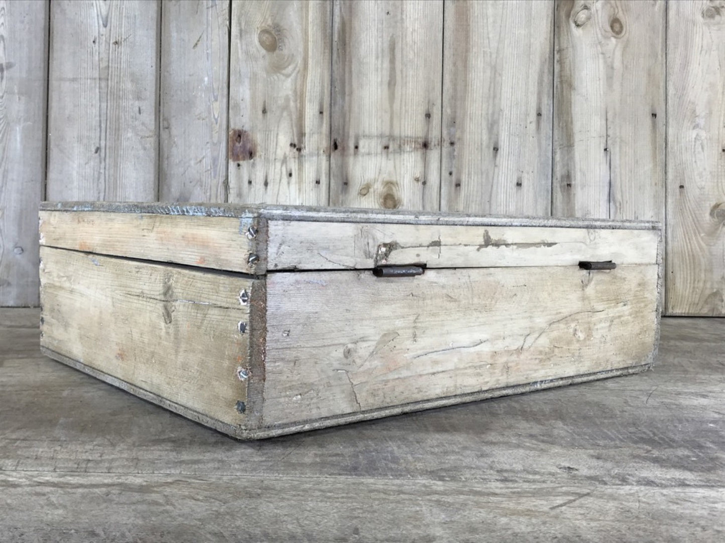 Reclaimed Old Pine Storage Box Chest 6 1/8x19 1//4x15 1/4"