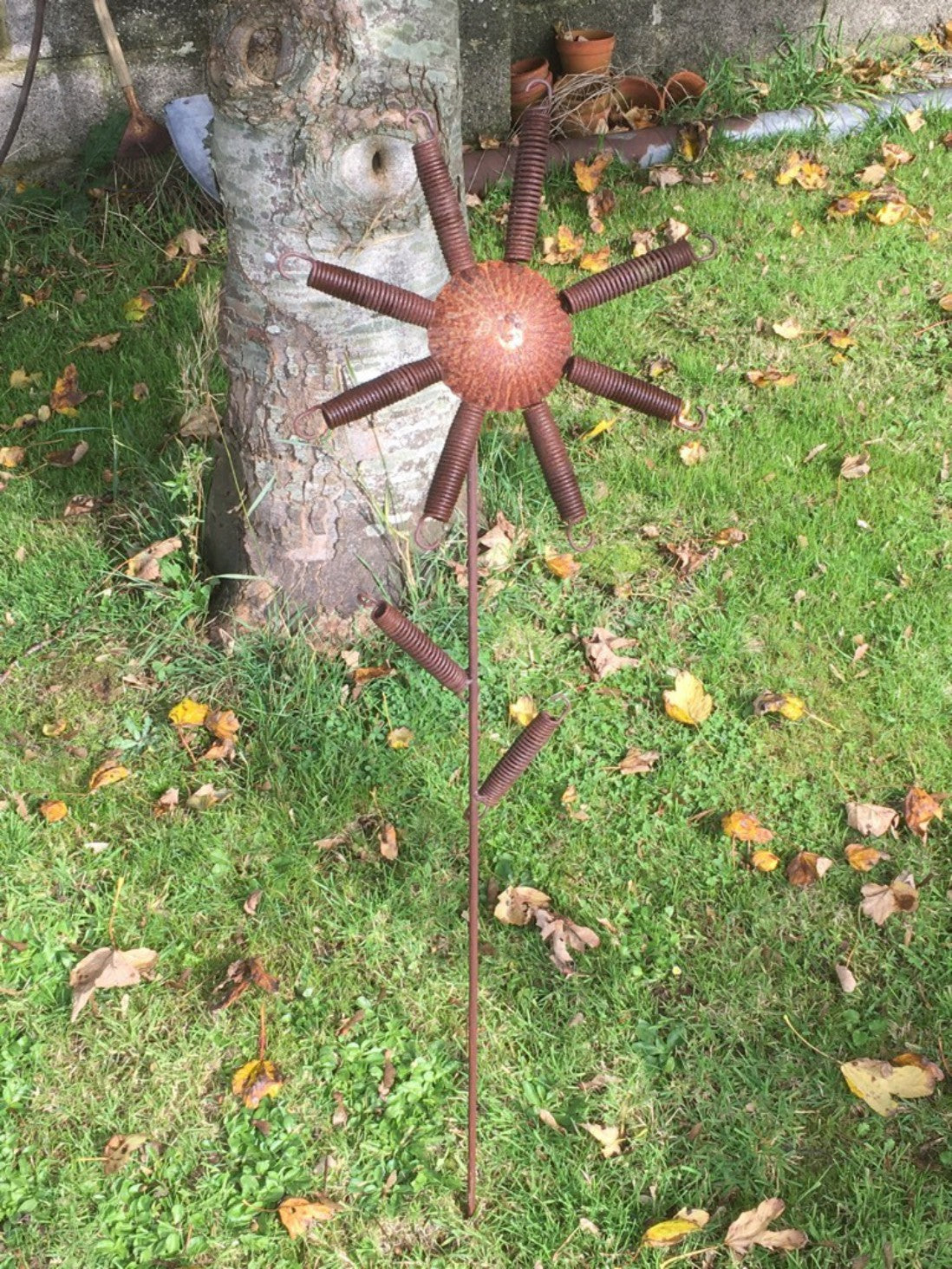 Unusual Steel 4’ Garden Art Spring Sunflower Flower Plant Rusty Springs