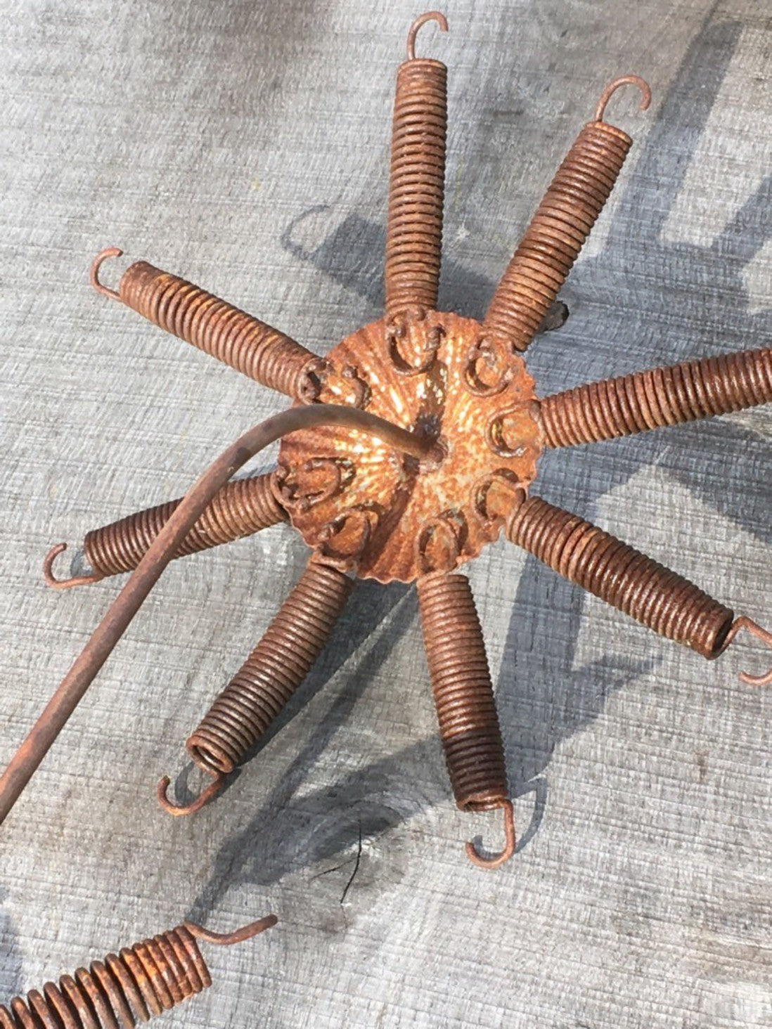 Unusual Steel 4’ Garden Art Spring Sunflower Flower Plant Rusty Springs