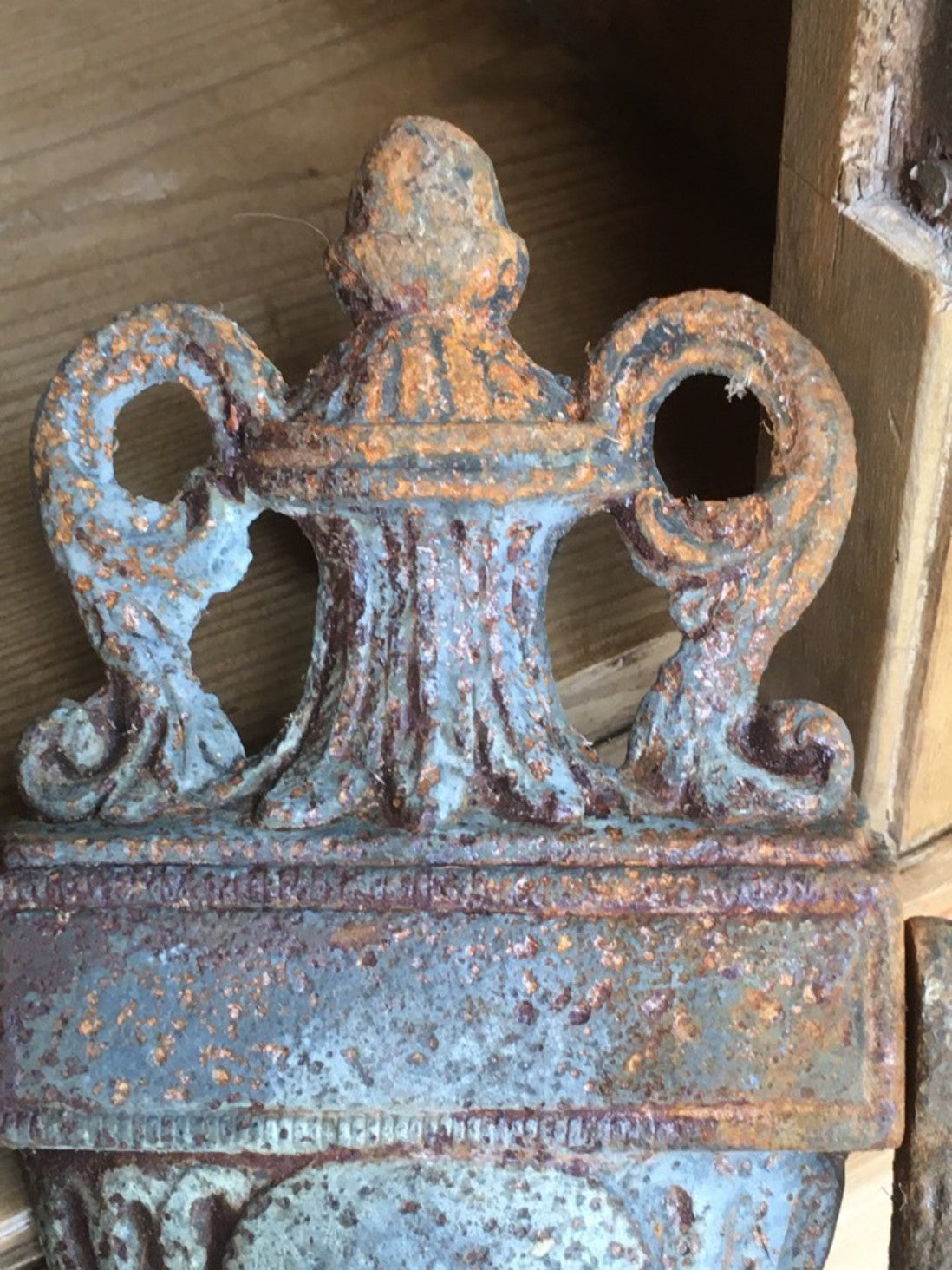 Antique Victorian Cast Iron Heavy Rusty Door Knocker Urn Shaped
