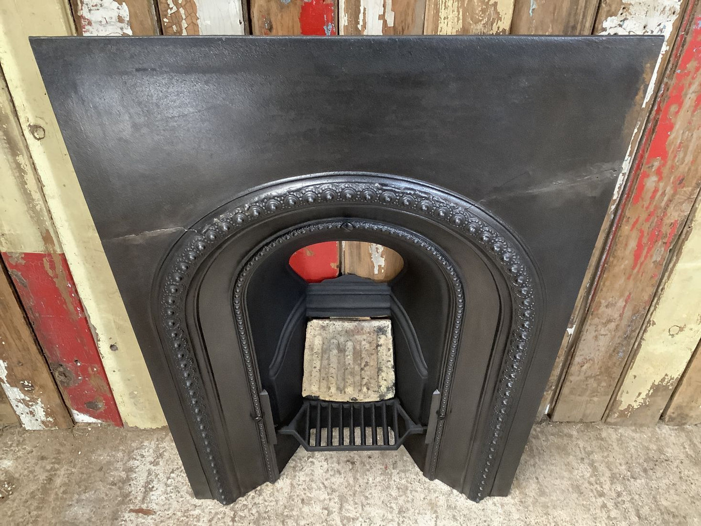 Victorian Cast Iron Black Bedroom Horse Shoe Fireplace Insert  2'11"Hx1'11"W
