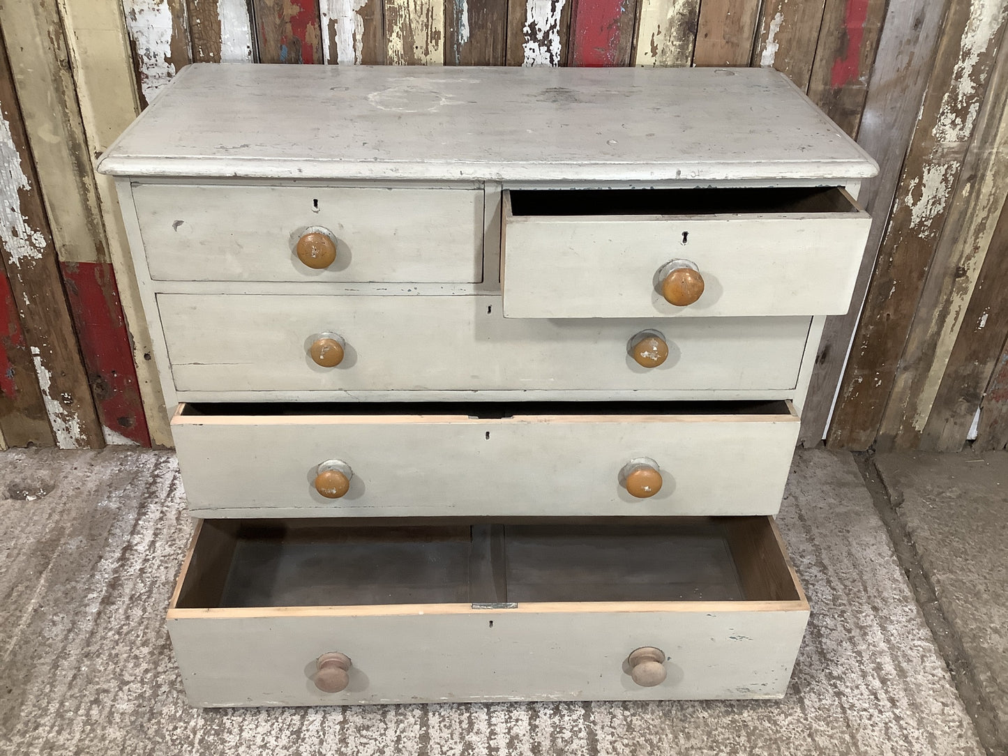 Classic Victorian Pine 2 Over 3 Bedroom Chest of Drawers  2'11"Hx3'6"W