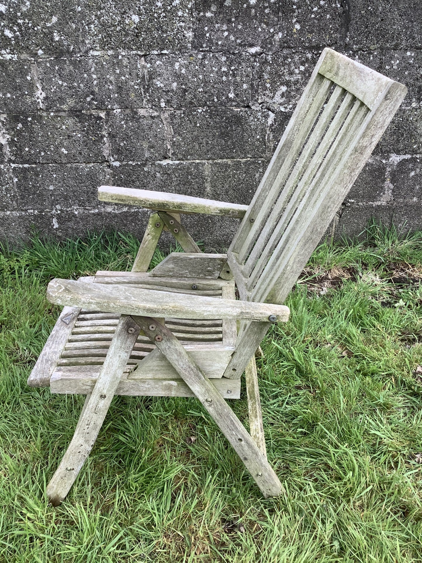 Single Rustic Solid Old Reclaimed Teak Carver Arm Garden Outside Chair 3'4"H