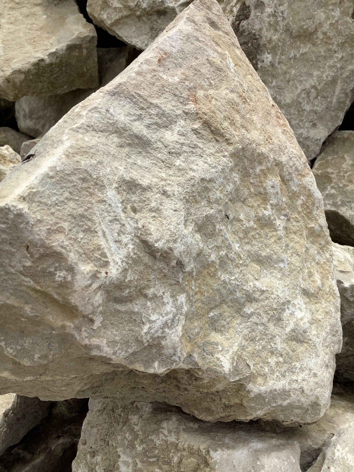 High Quality White Lias Limestone Mendip Building Stone