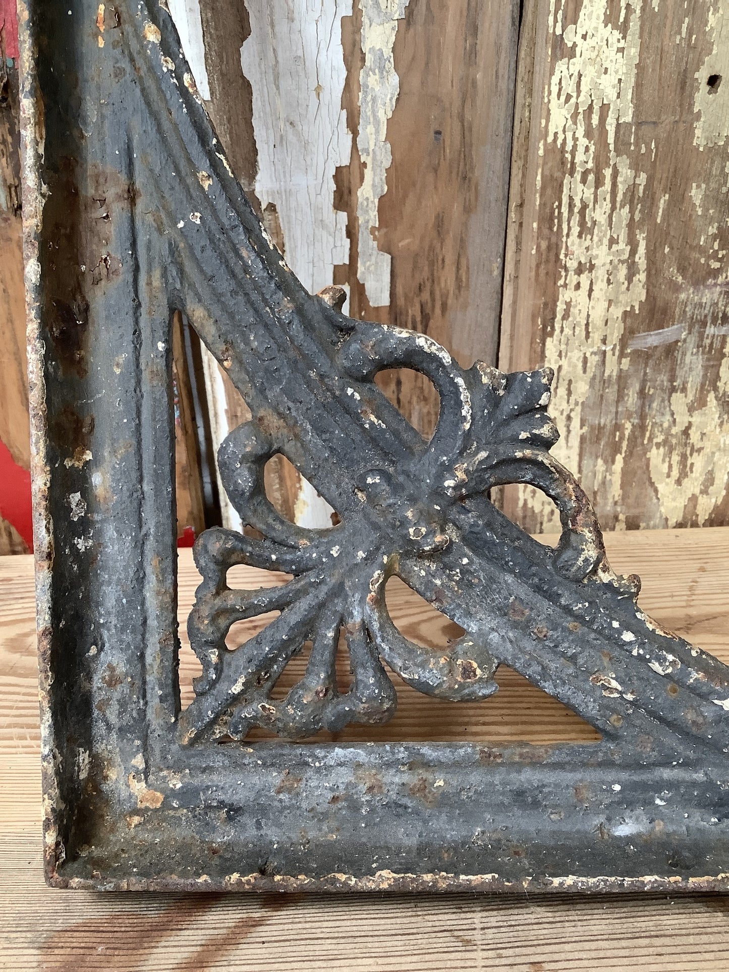 Old Painted Cast Iron Single Wall Shelf Bracket 1'0"H 0'10" W