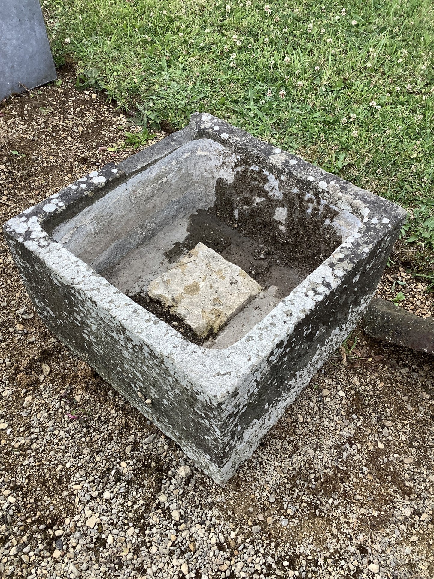 Old Solid Green Penant Stone Garden Flower Trough 11"H 1'7" W